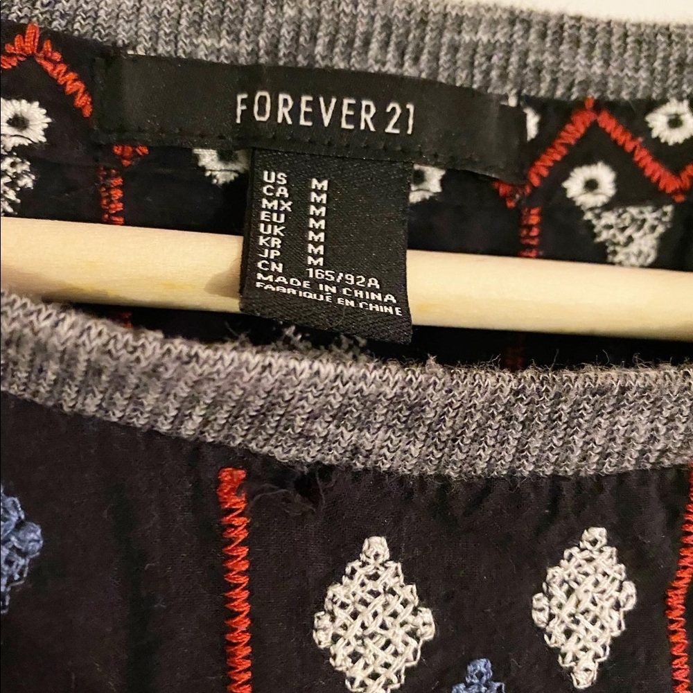 Aztec sweatshirt - Picture 2 of 2